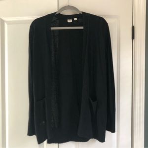 GAP Lightweight black sweater